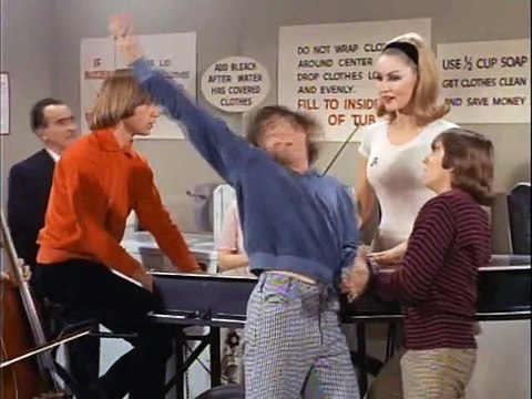 The Monkees S01 Episode 29 - Monkees Get Out More Dirt
