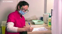 Γαλλία: 926.000 ραντεβού εμβολιασμού μέσα σε λίγες ώρες μετά το διάγγελμα Μακρόν