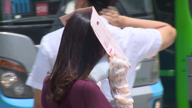 [날씨] 올여름 최고 더위 기승...내일도 푹푹 찐다 / YTN