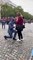14 juillet - Regardez ce moment pas vu à la télé, d'un militaire qui se met à genoux sur les Champs-Elysées pour une demande en mariage juste avant le défilé