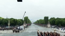 عرض عسكري في باريس بمناسبة العيد الوطني