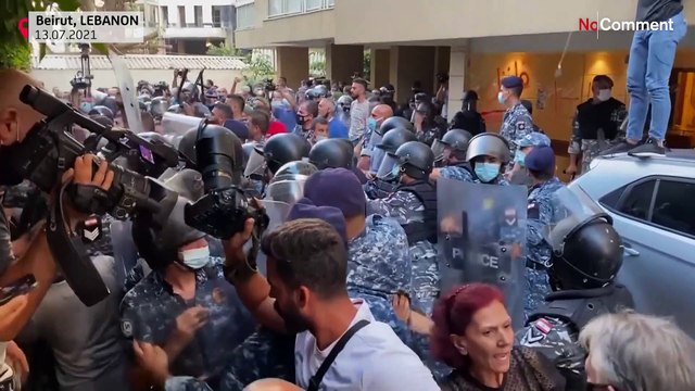 Beirut blast relatives scuffle with riot police