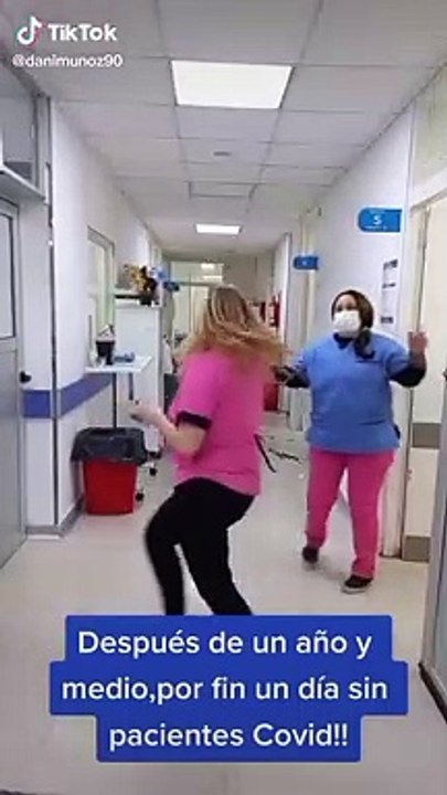 "¡Por fin, un día sin pacientes Covid!": el emocionante baile de las enfermeras del hospital en Mar de Ajó