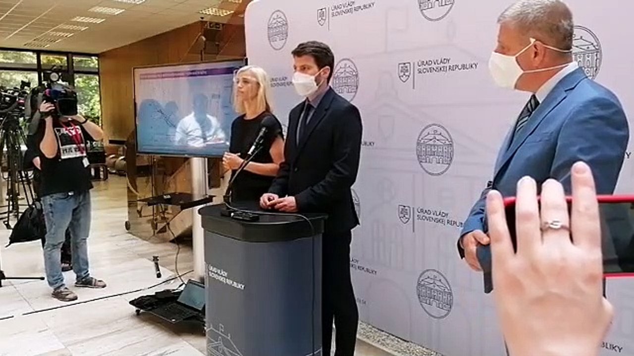 ZÁZNAM: Brífing ministra zdravotníctva V. Lengvarského