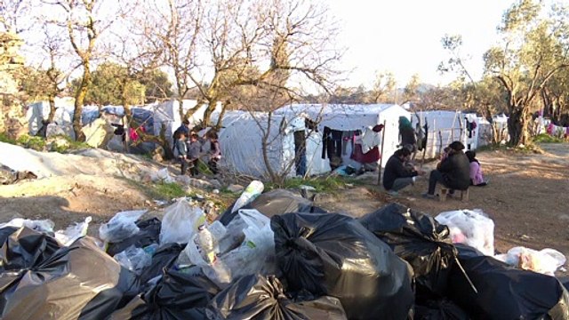 Μεταναστευτικό/Προσφυγικό: Σε χαμηλό ετών οι διαμένοντες αιτούντες άσυλο στα νησιά