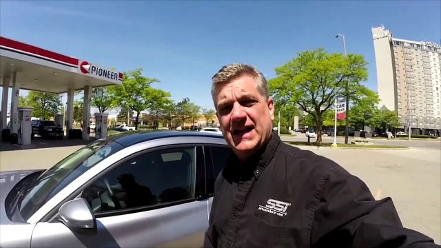 Mach E Video - Why This Mustang Is The #1 Electric SUV ( And Why It's Better Than A Tesla )