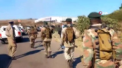 - Güney Afrika’da yağmalanan AVM'de yangın çıktı