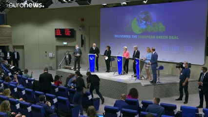 Брюссель представил план сокращения парниковых выбросов