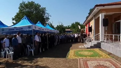 Tải video: Valilik desteğiyle yapılan Musulça köyü cemevi törenle açıldı