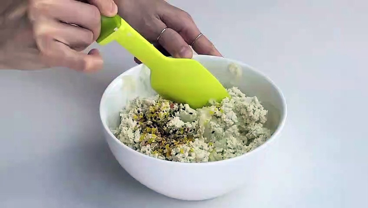 This is what in Korean Lunchbox
