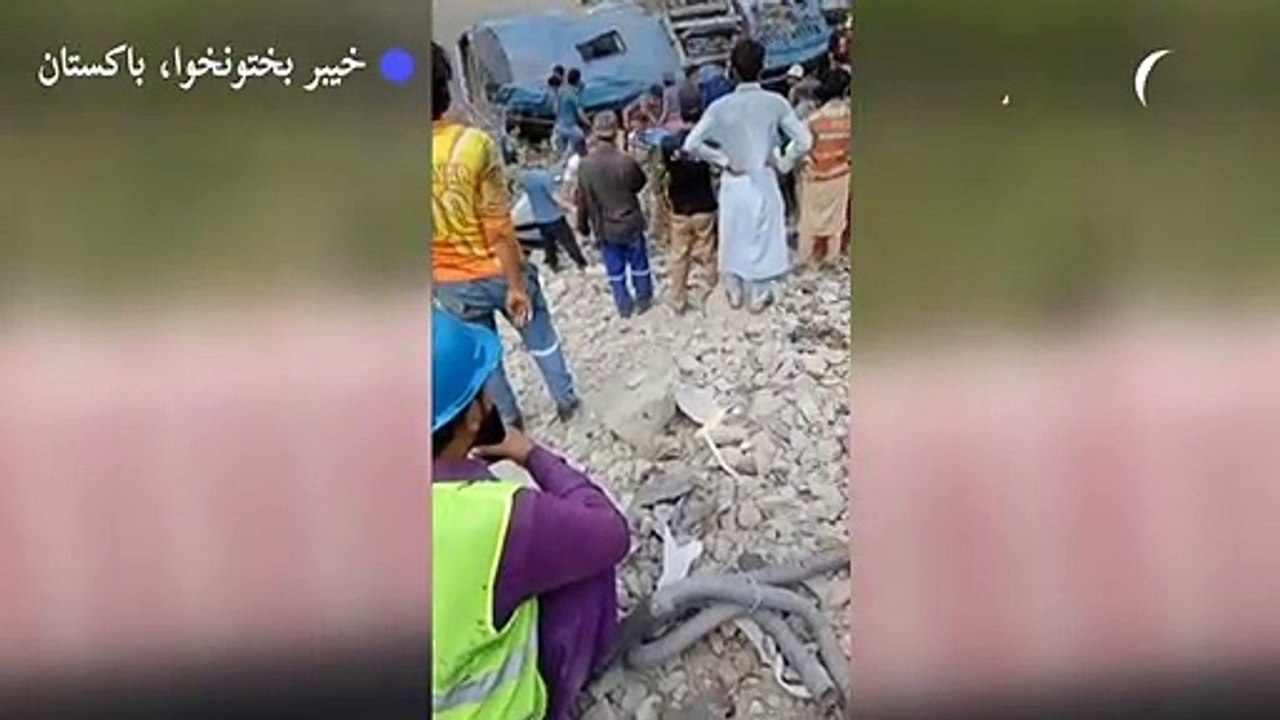 12 قتيلاً بينهم تسعة صينيين في انفجار حافلة في...