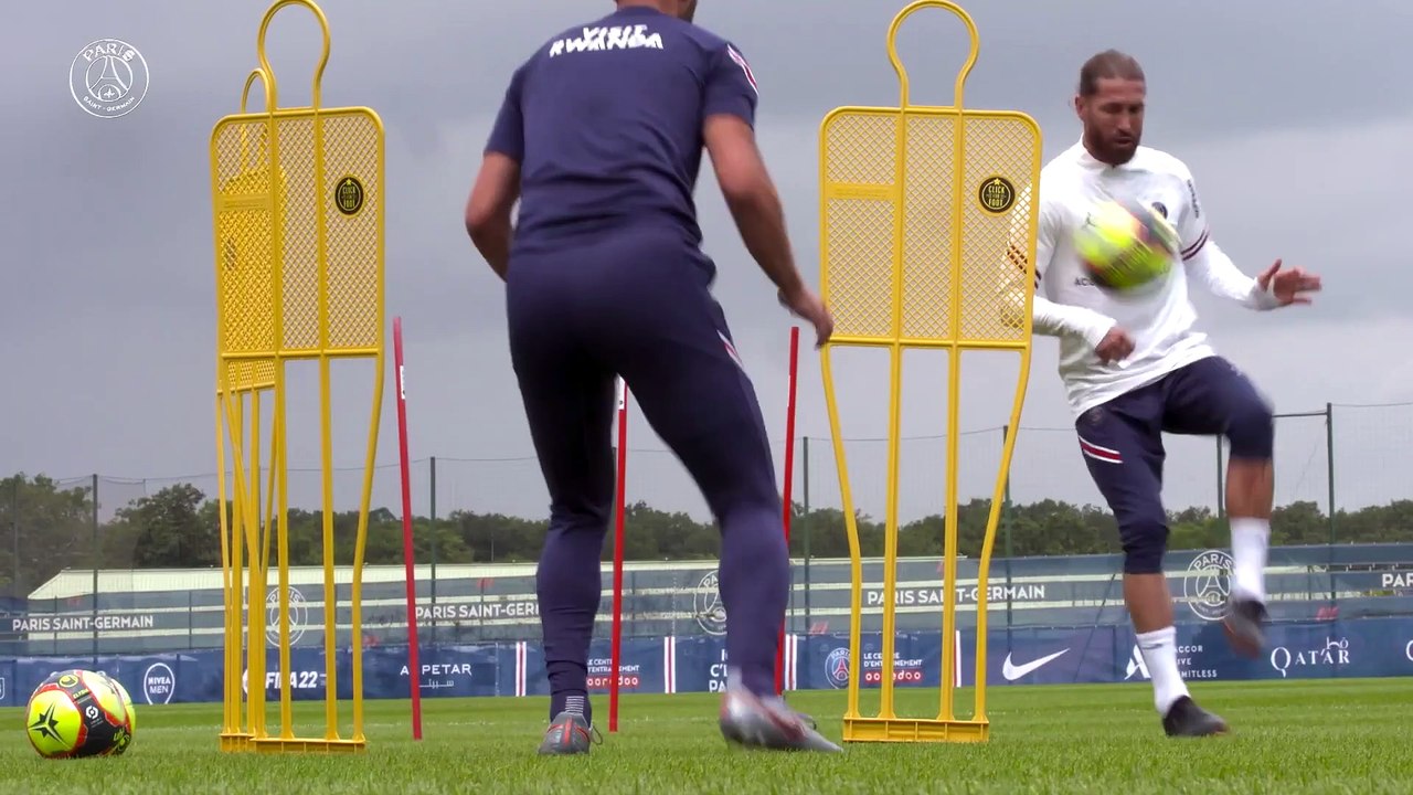 Sergio Ramos  Première journée d'entraînement avec le PARIS SAINT-GERMAIN
