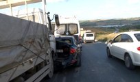 Arnavutköy'de 6 araçlı zincirleme trafik kazası: 3 yaralı