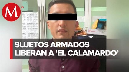 Descargar video: Vestidos de soldados, comando libera a presunto líder criminal detenido en Tamaulipas