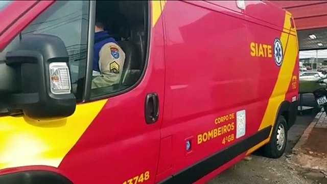 Idosa de 68 anos fica ferida após sofrer queda na Av. Tancredo Neves