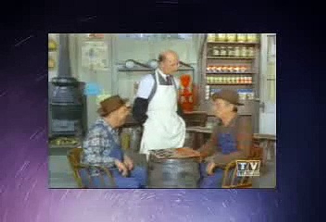 Green Acres -  S05 x 139 - The Case Of The Hooterville Refund Fraud -  Green Acres Season05