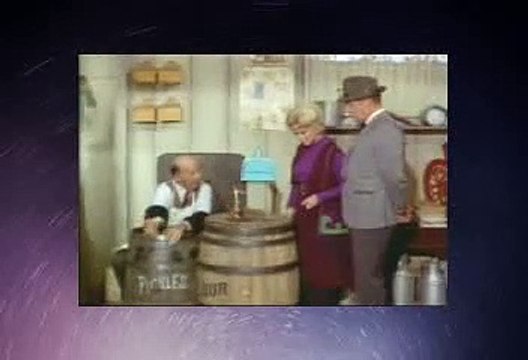 Green Acres - S06 x 162 - The Carpenter's Ball - Green Acres Season06
