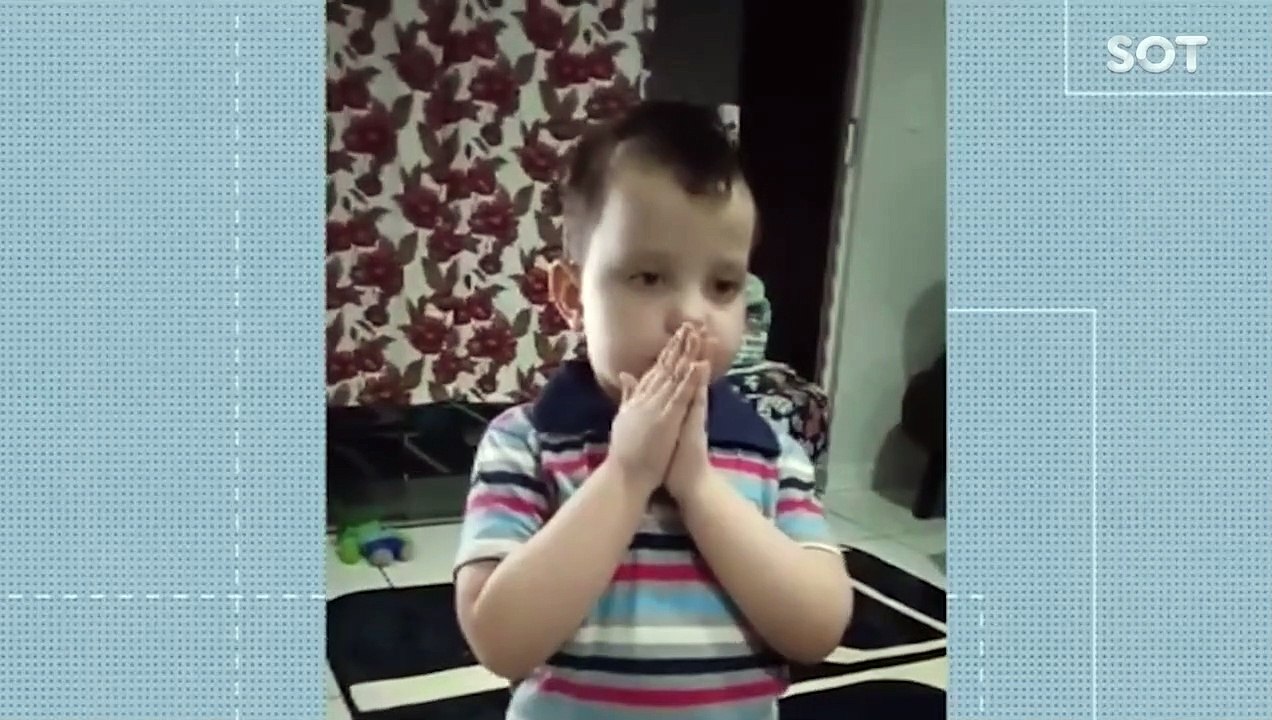 menino ora