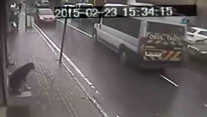 Sarıyer'de halk otobüsü dehşeti kamerada