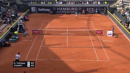 Download Video: Tsitsipas back to his clay court best in Hamburg