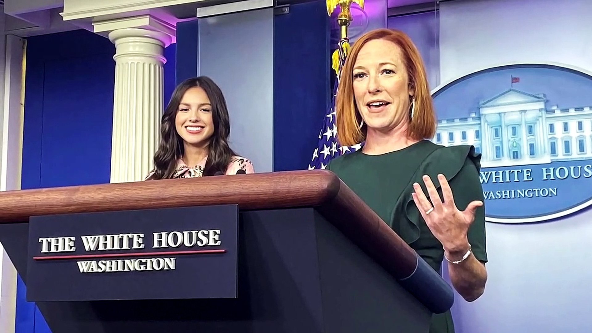 ⁣Olivia Rodrigo visits White House to promote vaccines