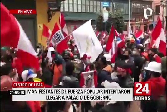 Manifestantes se enfrentaron a la PNP e intentaron llegar a Palacio de Gobierno