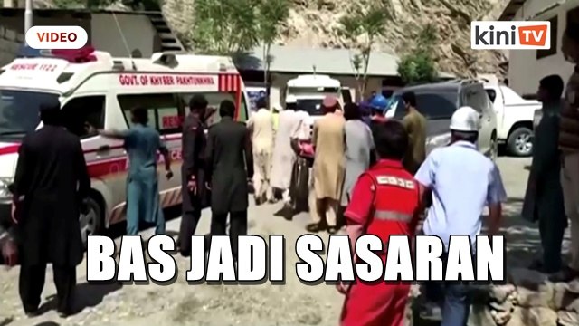 13 maut termasuk pekerja China dalam letupan bas Pakistan