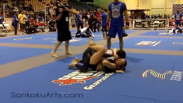 Mixed NoGi Grappling Match - Amanda Leve NoGi Grappling Win GQ 2012