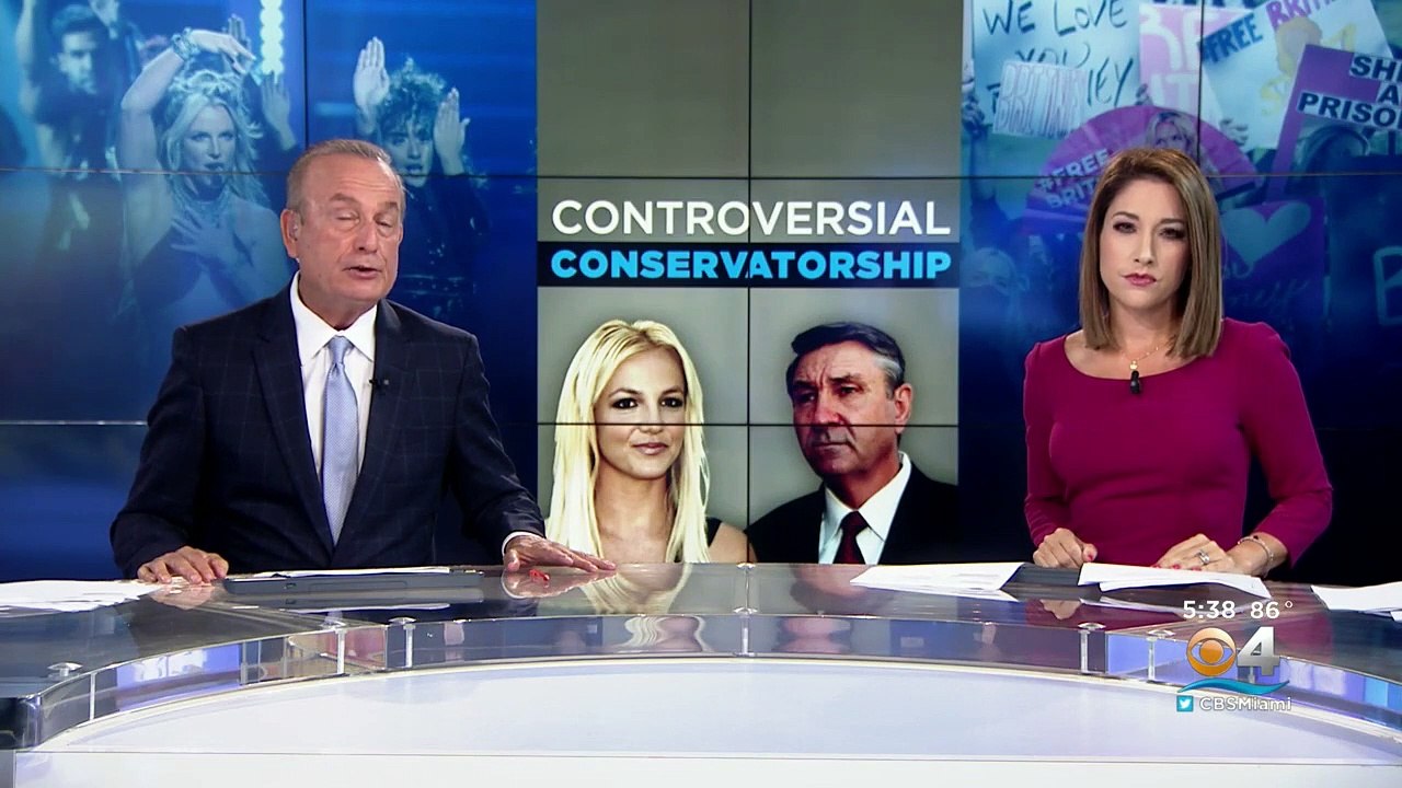 En larmes, Britney Spears a remporté cette nuit une victoire dans son combat pour faire lever sa tutelle, une juge l'autorisant pour la première fois à choisir son propre avocat