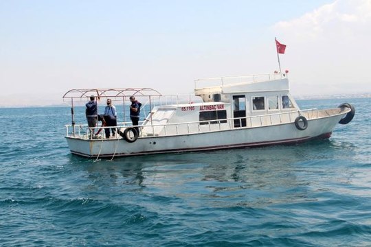 Vanlı balıkçılar Vira Bismillah dedi