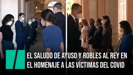 Ayuso se diferencia del resto y saluda así a los Reyes