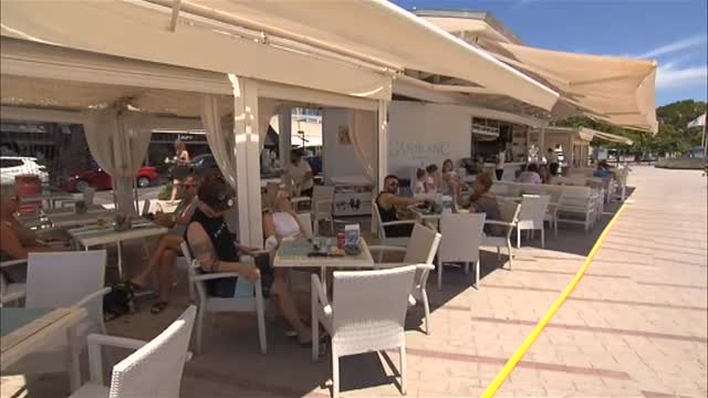 Reino Unido saca de su lista de destinos seguros a Baleares