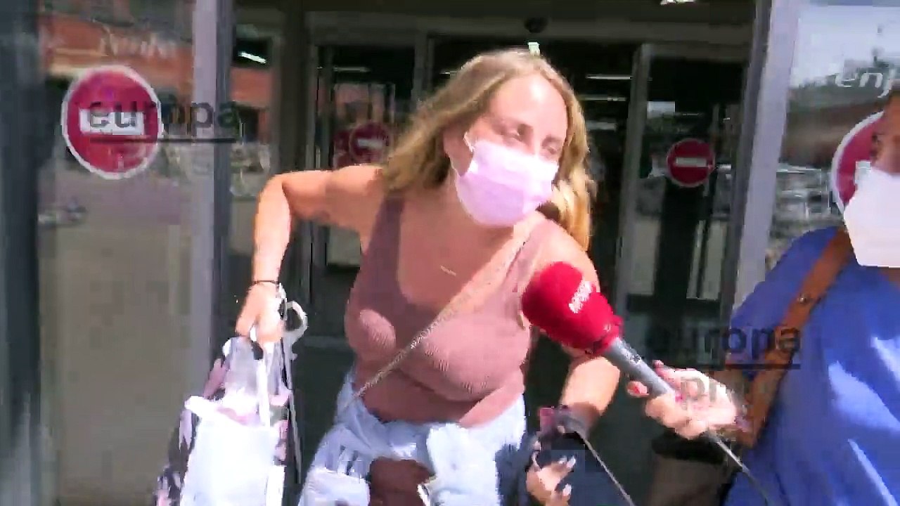 Rocío Flores más chula que un ocho: "Publico lo que quiero, cuando quiero y como quiero"