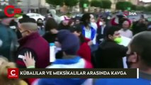 Kübalı protestocular ve Meksikalılar arasında tekmeli yumruklu kavga