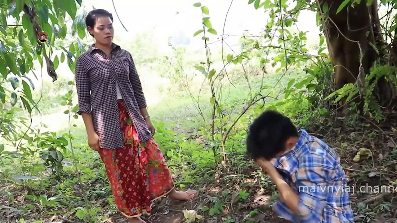 209.New movie short Kev txij nkawm tsi tau taub thiaj li mus saib saub