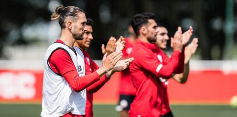 Un entraînement auprès des supporters