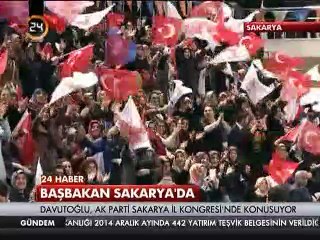 Başbakan'ın okuduğu şiir salonu ayağa kaldırdı