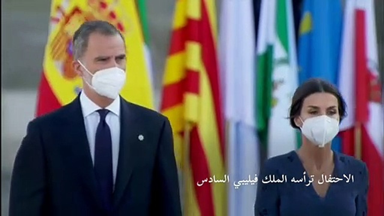 إسبانيا تكرّم ضحايا كوفيد-19 في خضم ارتفاع الإص...