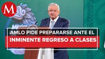 AMLO pide a padres y escuelas organizarse para regreso a clases presenciales en agosto