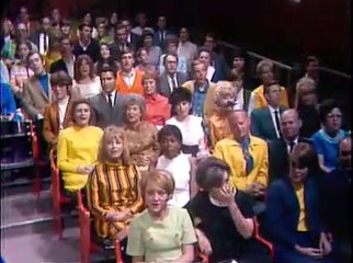 Smothers Brothers Comedy Hour - 202 - Mama Cass - Harry Belefonte - Pat Paulson