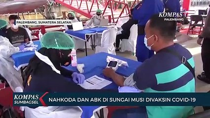 Nahkoda Dan ABK Di Sungai Musi Divaksin Covid-19