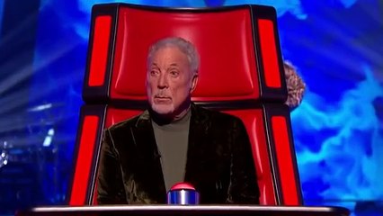 Brooke Scullion's 'Bruises' _ Blind Auditions _ The Voice UK 2020