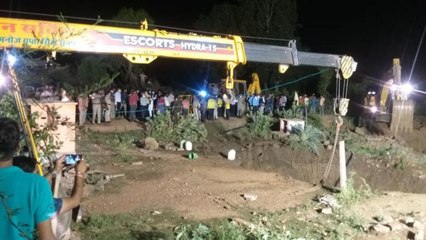 MP: 3 Dead, several missing after falling into well