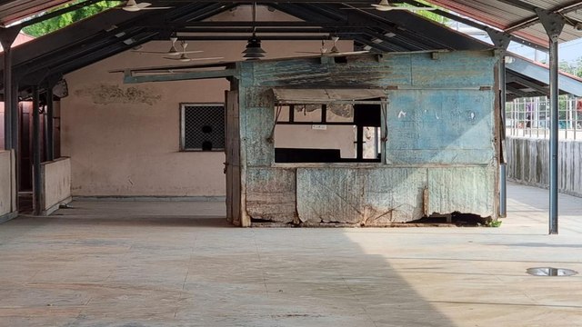 Vadnagar Railway stall where PM Modi used to sell tea