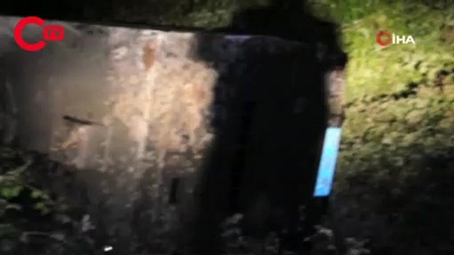 Zırhlı askeri araç şarampole devrildi: 3 asker yaralı