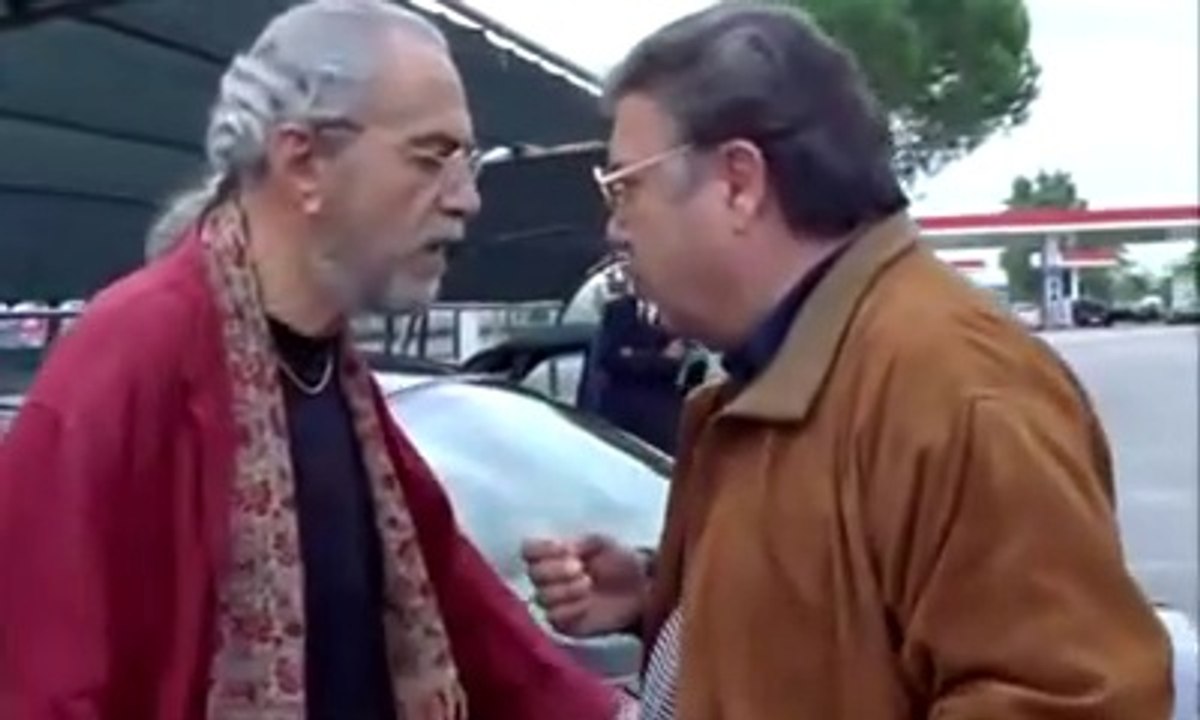 Un difetto di famiglia   Lino Banfi e Nino Manfredi (FILM COMPLETO primo tempo)