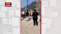 Viral Video: 6000 फीट की पहाड़ी पर झूला झूलना पड़ा महंगा, टूटी जंजीर और मौत से मुलाकात