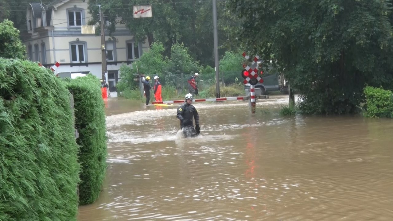 Intervention des pompiers à proximité de la gare de Hony