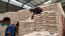 Tiga Ribu Ton Beras Disiapkan untuk Bansos