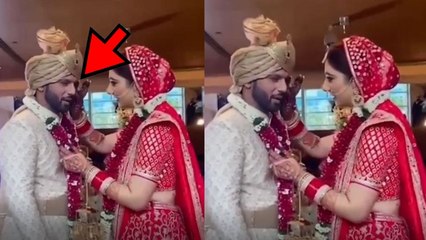 Rahul Vaidya के बालों को Disha Parmar ने शादी के दिन ऐसे संवारा; Watch video | FilmiBeat